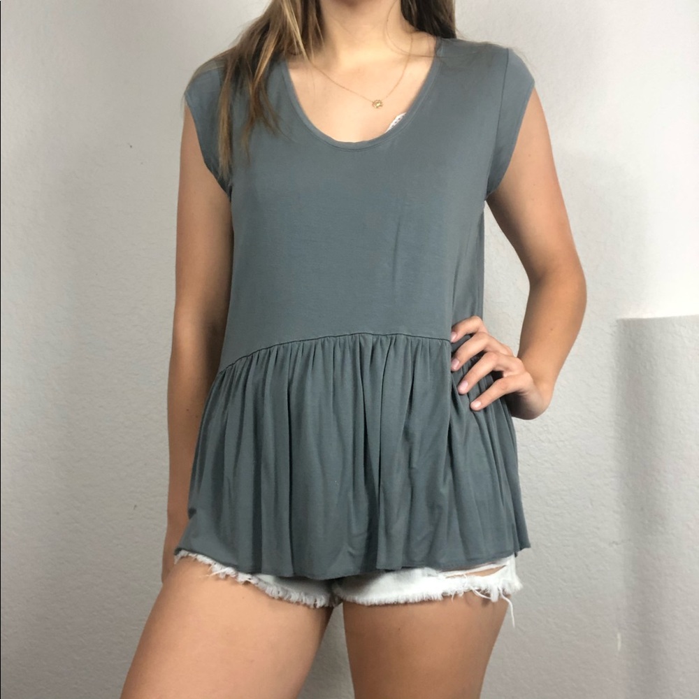 14th & Union Peplum Top Women S Gray Sleeveless Scoop Neck Flowy Blouse Casual